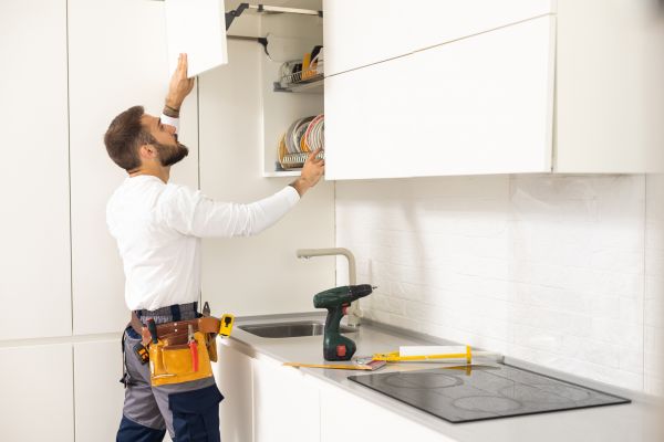 Cabinet Service in Edison